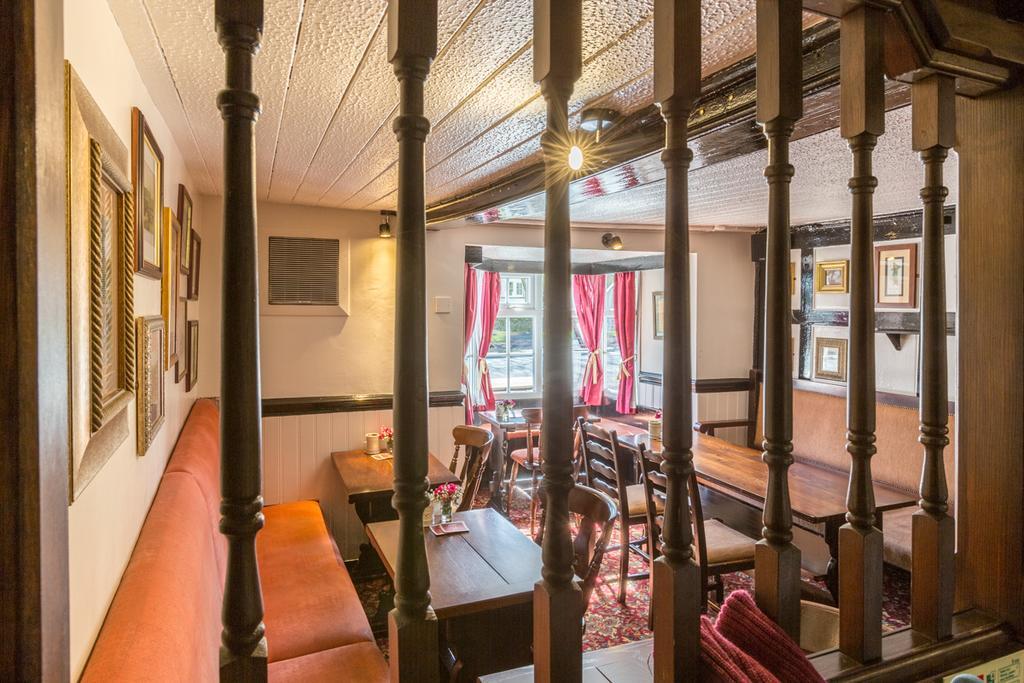 The Cross Keys Inn تيباي المظهر الخارجي الصورة