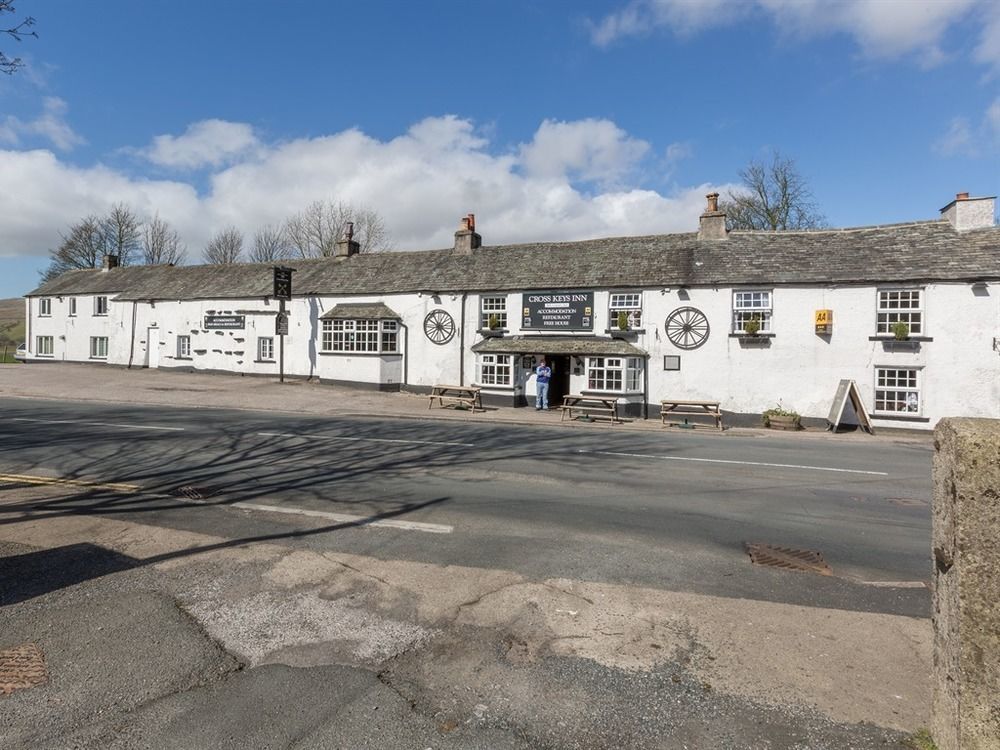 The Cross Keys Inn تيباي المظهر الخارجي الصورة