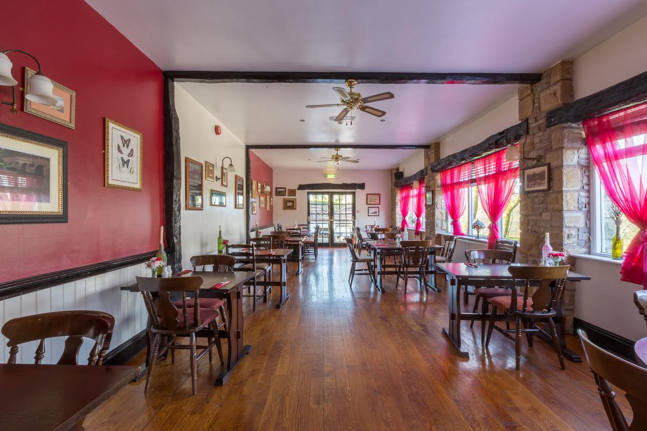 The Cross Keys Inn تيباي المظهر الخارجي الصورة